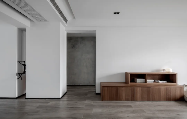 100m2 極簡(jiǎn)風(fēng)三居，簡(jiǎn)約、自由、互動(dòng)是空間的主旋律~